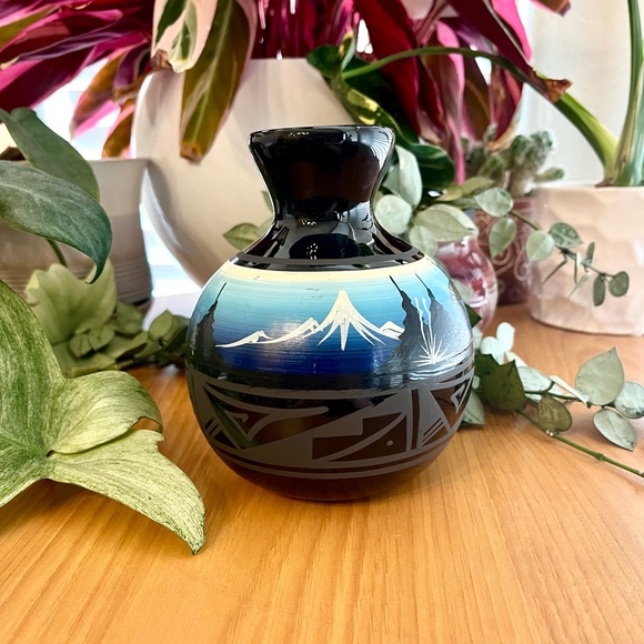 Navajo Hand Painted Pottery Signed P. Blackhorse - Navajo - Picture 4 of 10